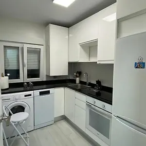 Piso Nuevo Bien Situado En Apartamento